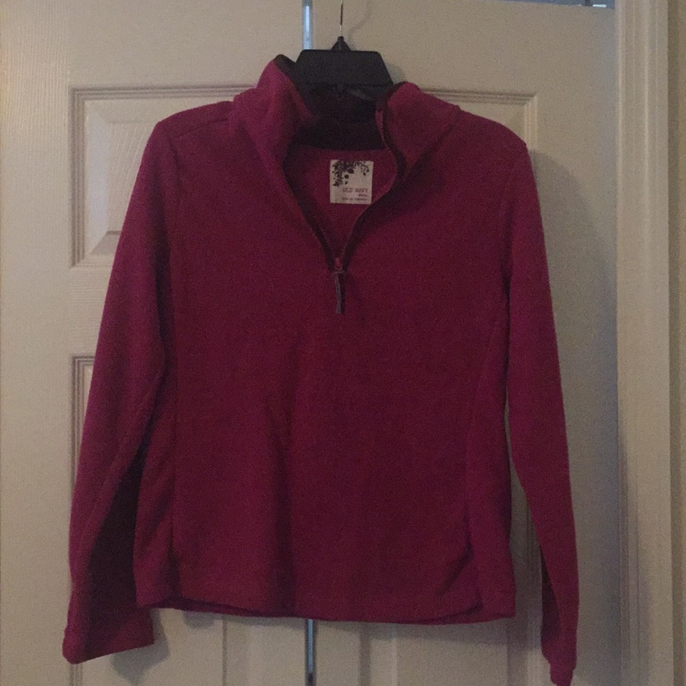 Old Navy fleece pullover